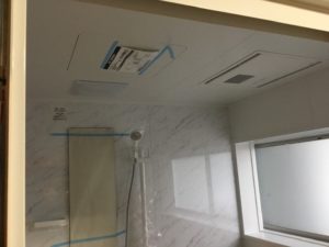 バスリフォーム施工中