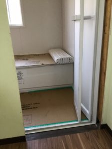 バスリフォーム施工中